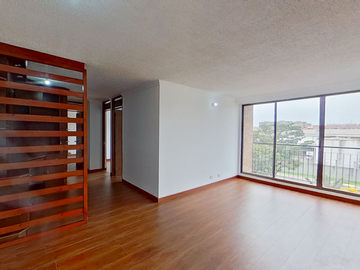 Apartamento en Venta  Hayuelos  74m2, parqueadero cubierto $386.000.000 Documentos al día -Cel.: 321237----