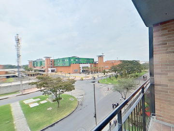 Apartamento en Venta  Hayuelos  74m2, parqueadero cubierto $386.000.000 Documentos al día -Cel.: 321237----