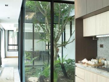 New Luxury Pool Villa, Nordic Style, San Phak, Hang Dong, near Chiang Mai Airport.