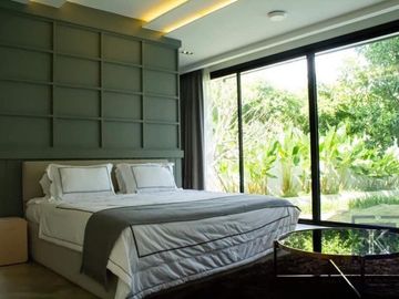 New Luxury Pool Villa, Nordic Style, San Phak, Hang Dong, near Chiang Mai Airport.