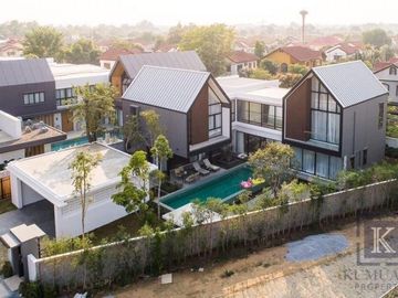 New Luxury Pool Villa, Nordic Style, San Phak, Hang Dong, near Chiang Mai Airport.