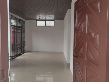 SE VENDE CASA CON 2 DEPARTAMENTOS EN LA SAIBA, SUR DE GUAYAAQUIL