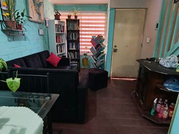 Vendo casa solida 3 D, metro H.el pino.