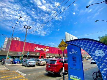 Ocasión!! VENTA DE MODERNO y AMPLIO DEPARTAMENTO EN SURCO CON DOS ESTACIONAMIENTOS
