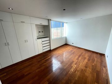 🏡 ¡DEPARTAMENTO EXCLUSIVO EN SURCO! | 156m² | 3 🛏️ | 2.5 🛁 | 2🚗
