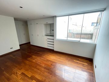 🏡 ¡DEPARTAMENTO EXCLUSIVO EN SURCO! | 156m² | 3 🛏️ | 2.5 🛁 | 2🚗