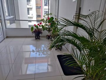 Departamento en venta Santa Lucia Kennedy norte de Quito