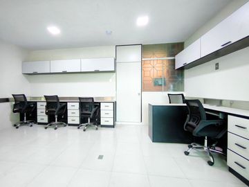Oficinas en edificio corporativo en Bellavista