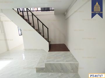 For sale, renovated townhouse, Premruthai Bearing, Samut Prakan, ready to move in