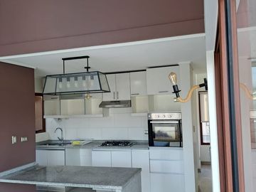 Hermosa Casa De 2 Pisos Quillota