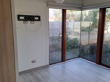 Hermosa Casa De 2 Pisos Quillota