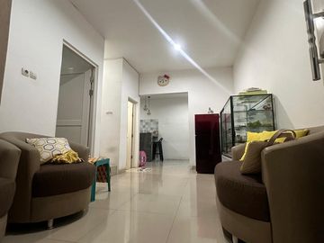 Rumah Full Furnished di Green Mansion Regency Lontar Surabaya Barat