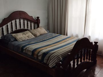 Paso Del Rey - Venta - Casa 4 Ambientes