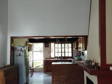 Paso Del Rey - Venta - Casa 4 Ambientes