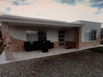 VENTA MODERNA CASA CAMPESTRE EN PARCELACION EL CARMEN DAGUA VALLE DEL CAUCA
