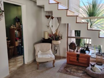 EXCLUSIVA PROPIEDAD SECTOR PLACILLA MORALES, VILLA EL PINAR