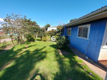 Vendemos comoda cabaña ubicada en Mehuin