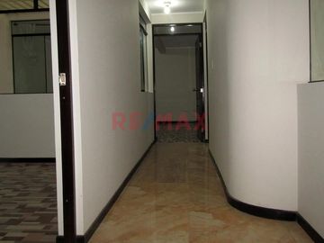 Oportunidad Para Cerrar Este Mes! Se Vende Amplio Departamento Con Las 3 B En Las Terrazas De Villa, Frente A Los Pantanos De Villa.