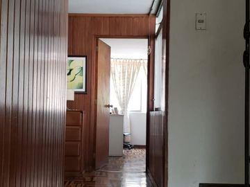 Vendo Casa en Calle San Luis cuadra 2, Urb. Centro Comercial Monterrico, Santiago de Surco