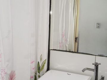 Vendo Casa en Calle San Luis cuadra 2, Urb. Centro Comercial Monterrico, Santiago de Surco