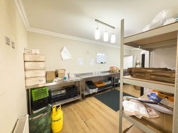 Casa fuera de condominio en Lomas san Sebastián