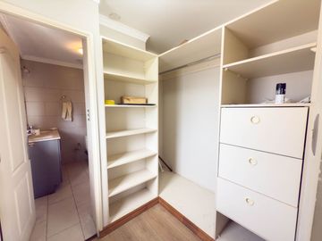 Casa fuera de condominio en Lomas san Sebastián