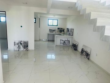 Condominios en Venta por la Avenida J. B. Lobos muy cerca del Aeropuerto en el  Pto. de Veracruz, Ver.