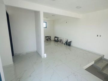 Condominios en Venta por la Avenida J. B. Lobos muy cerca del Aeropuerto en el  Pto. de Veracruz, Ver.