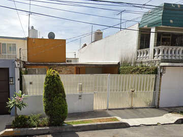 Casa 🏡 de oportunidad en HACIENDA DE LA CONDESA, COL. PRADOS DEL ROSARIO, AZCAPOTZALCO✨💵