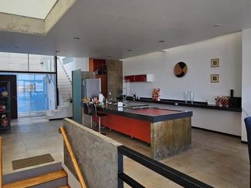 Casa en Venta, Fracc. Bosques, Morelia, Mich.