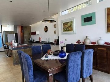 Casa en Venta, Fracc. Bosques, Morelia, Mich.