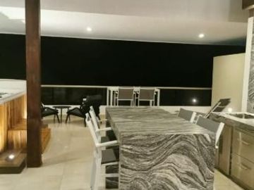 PENTHOUSE DE LUJO DE VENTA EN VELAMAR FRENTE A PLAYA!!!