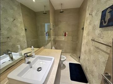 PENTHOUSE DE LUJO DE VENTA EN VELAMAR FRENTE A PLAYA!!!