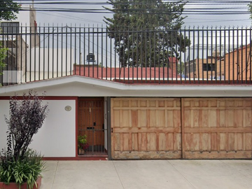 Casa 🏡 de oportunidad en Paris, No. Exterior, Col. Del Carmen, Alcaldía Coyoacán  ✨💵
