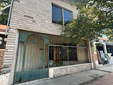 CASA IDEAL PARA NEGOCIO SOBRE AVENIDA PRINCIPAL en Colonia San Martín de las Pirámides, Estado de México