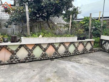 Venta de casa con terreno en Otavalo sector Fuente de Punyaro
