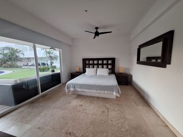 VENTA DE DEPARTAMENTO EN PLANTA BAJA