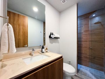 Departamento De Lujo Nuevo En Venta Torre Con Seguridad Amenidades Zona Real Valle Real Zapopan