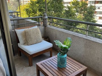 Se vende departamento 3 dormitorios, 3 baños, bodega y estacionamiento edificio full