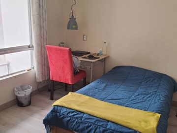 OCASION VENDO DPTO. TRIPLEX + AIRES + ESTACIONAMIENTO SAN ROQUE SURCO