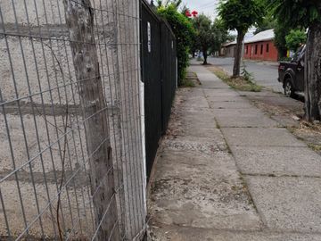 Se vende terreno urbano a 3 cuadras de plaza de Linares