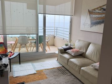 Se vende por viaje departamento 2 d, 2 baños, edifico full