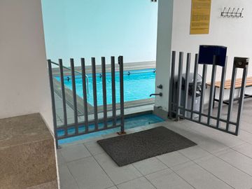 Se vende por viaje departamento 2 d, 2 baños, edifico full