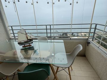 Se vende por viaje departamento 2 d, 2 baños, edifico full