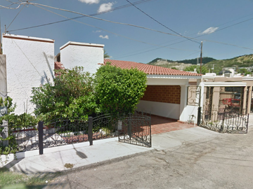 GRAN OPORTUNIDAD DE INVERSION - CASA ADJUDICADA - Sierra Maestra 98, Hermosillo, Son.