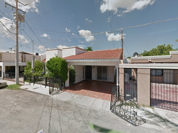 GRAN OPORTUNIDAD DE INVERSION - CASA ADJUDICADA - Sierra Maestra 98, Hermosillo, Son.