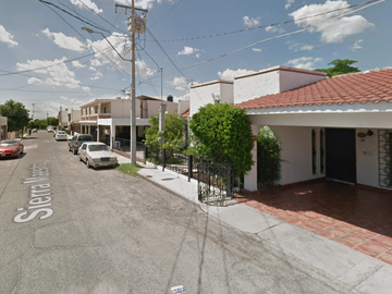 GRAN OPORTUNIDAD DE INVERSION - CASA ADJUDICADA - Sierra Maestra 98, Hermosillo, Son.