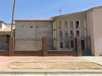 GRAN OPORTUNIDAD DE INVERSION - CASA ADJUDICADA - Av 16 de Septiembre 1308, Sonora