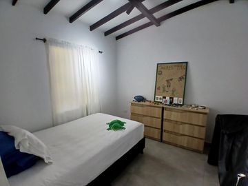 Venta hermosa Casa Barrio Machado, Copacabana Antioquia.