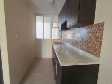 SE VENDE DEPARTAMENTO EN 2DO PISO EN FRACC LOS CIRUELOS, HUEJOTZINGO PUEBLA